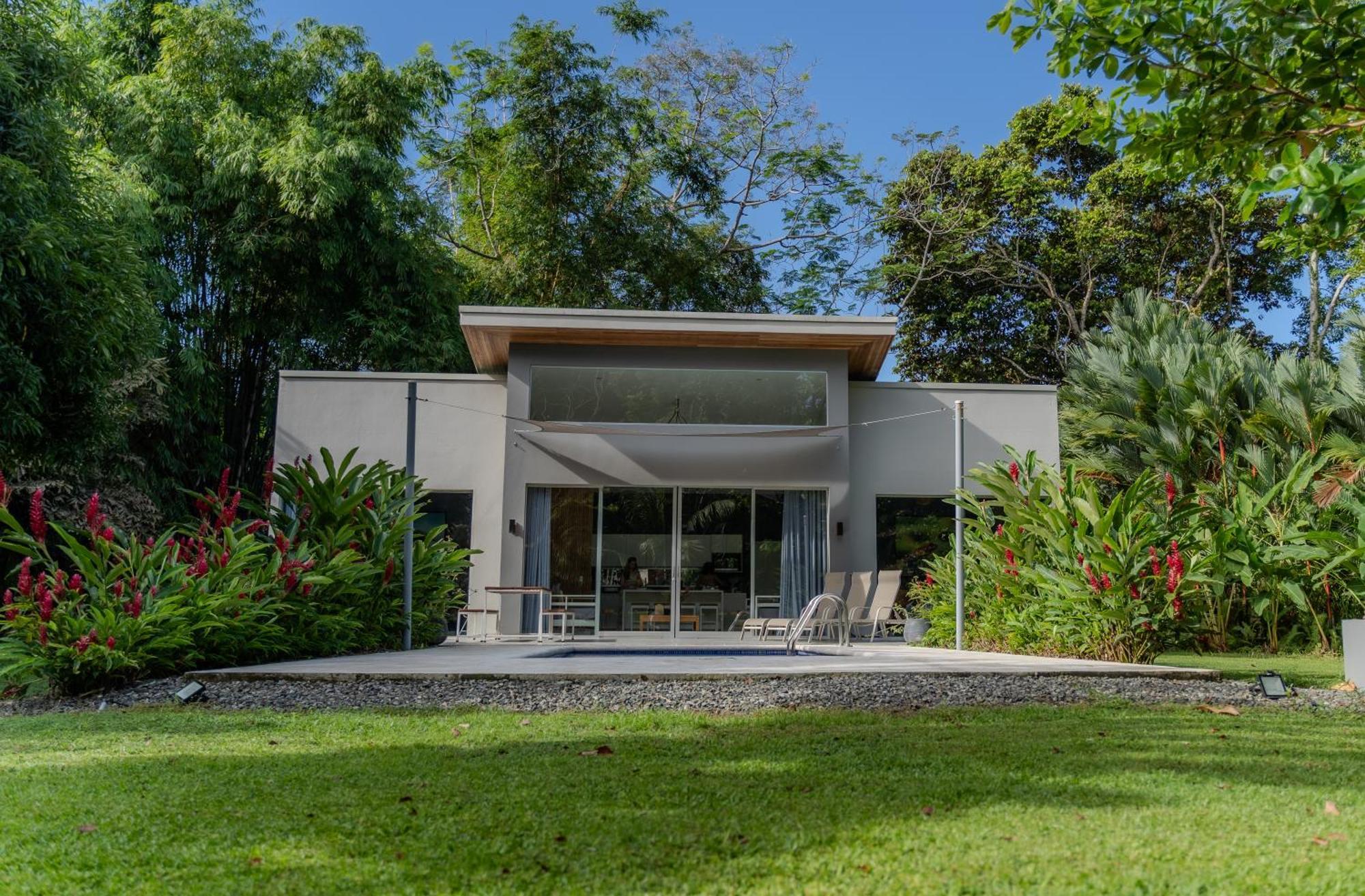 Lilan Nature, Modern House N°1, Private Swimming Pool. Cahuita Exterior photo